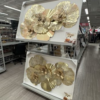 Burlington - Beautiful wall decor here - Department Stores Near Me - National City, California Burlington - Beautiful wall decor here - Department Stores Near Me - National City, California