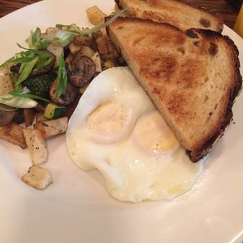Crescent Cafe - Crescent cafe - Coffee & Tea Near Me - McMinnville, Oregon