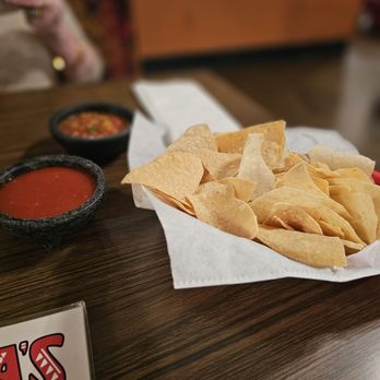 Rosita's Fine Mexican Food - Chips and salsa - Mexican Near Me - Tempe, Arizona Rosita's Fine Mexican Food - Chips and salsa - Mexican Near Me - Tempe, Arizona