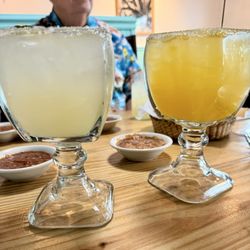 Malinche Mexican Cuisine - House and mango margarita
