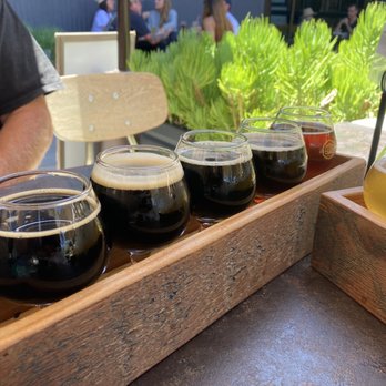 Third Window Brewing - Dark beer flight - Breweries Near Me - Santa Barbara, California Third Window Brewing - Dark beer flight - Breweries Near Me - Santa Barbara, California