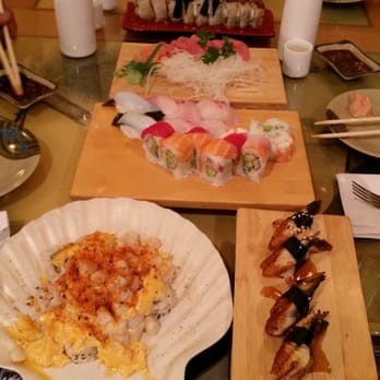 Sumo Sushi - Nigiri sushi & volcano roll (in the scallop plate) - Sushi Bars Near Me - El Paso, Texas Sumo Sushi - Nigiri sushi & volcano roll (in the scallop plate) - Sushi Bars Near Me - El Paso, Texas