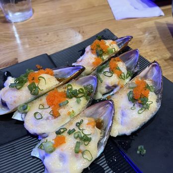 Sushi Damu - Baked Mussel - Sushi Bars Near Me - Tustin, California