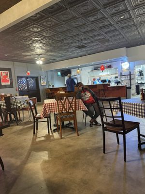 Gus's World Famous Fried Chicken by null