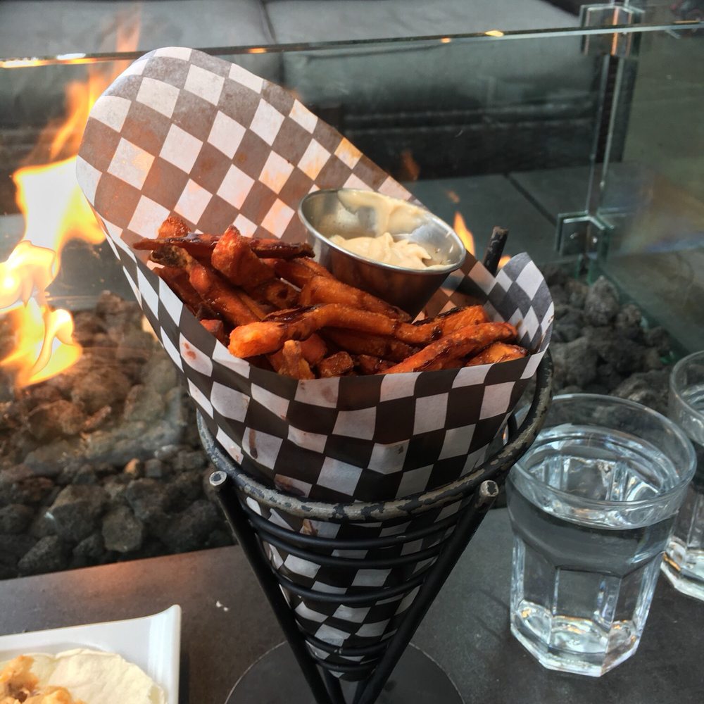 Garibaldi Lift Co - Yam Frites - American Near Me - Whistler, British Columbia
