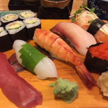 Akasaka - Take regular nigiri spread - Japanese Near Me - Honolulu, Hawaii