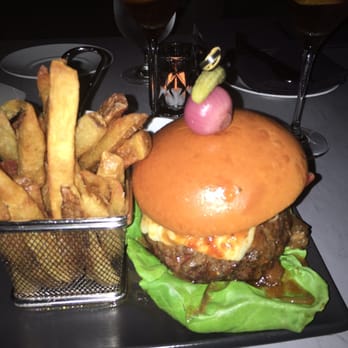 Bar SixtyFive - Very good burger - Cocktail Bars Near Me - New York, New York Bar SixtyFive - Very good burger - Cocktail Bars Near Me - New York, New York