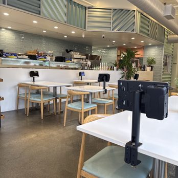 Yo Sushi & Ramen - Dinning Area - Japanese Near Me - Vacaville, California
