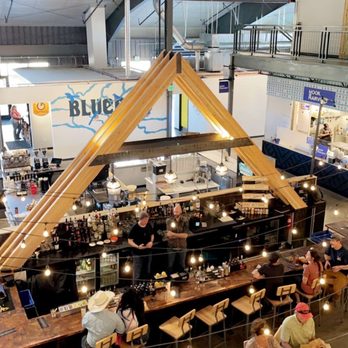 Bluebird Market - American Near Me - Silverthorne, Colorado