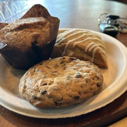 cappuccino muffin, vanilla bean scone, chocolate chip cookie