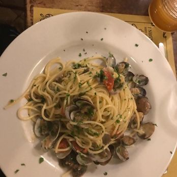 Saltimbocca - Spaghetti with Clams - Roman Near Me - Rome, RM Saltimbocca - Spaghetti with Clams - Roman Near Me - Rome, RM