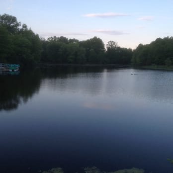 Colonial Park - paddleboats - Parks Near Me - Franklin Township, New Jersey