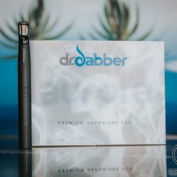 Raja's Smoke Shack - Dr. Dabber Aurora