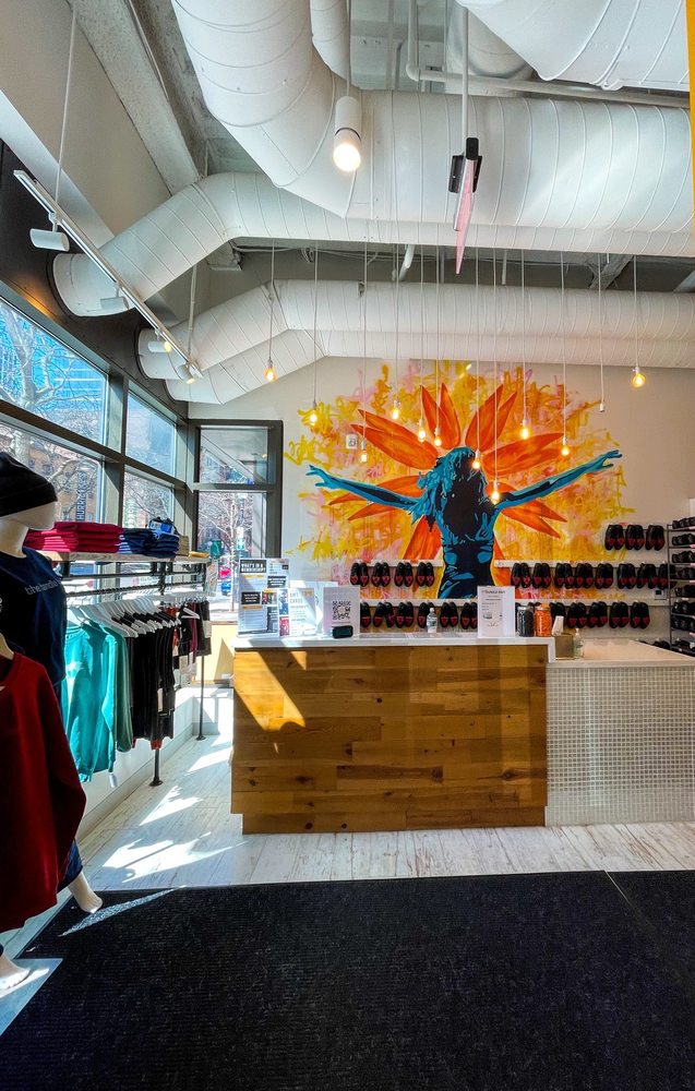 THE HANDLE BAR Updated July 2024 101 Canal St, Boston