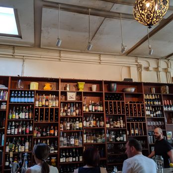 Tilikum Place Cafe - New American Near Me - Seattle, Washington