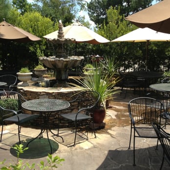 Daniel's Restaurant - Patio - Italian Near Me - Apex, North Carolina Daniel's Restaurant - Patio - Italian Near Me - Apex, North Carolina