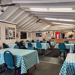 Scoobies - Restaurant dining room