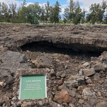 King's Trail - Malama Petroglyph Trail - Hiking Near Me - Waikoloa, Hawaii