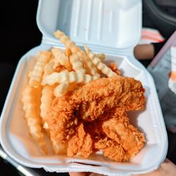 Raising Cane's Chicken Fingers - Cane & Friends Meal