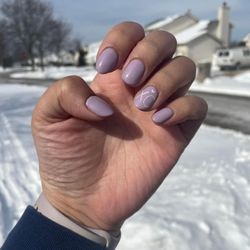 Lily Nails