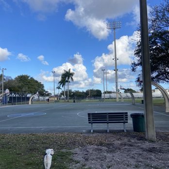 Curtis Park - Parks Near Me - Miami, Florida Curtis Park - Parks Near Me - Miami, Florida