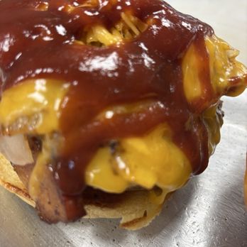 Wow Wagon - Burnt ends Brisket Burger w/ 8oz. Handmade Burger, Cheddar Cheese, Bbq. Sauce on a Brioche Roll - Burgers Near Me - Gilbertsville, Pennsylvania