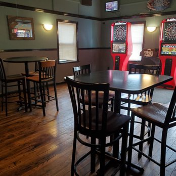 St Bernard Pub - Another room! - Pubs Near Me - Cincinnati, Ohio