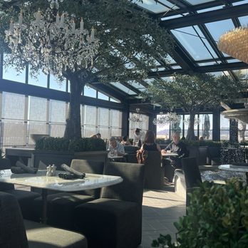 RH Rooftop Restaurant at RH Marin - Indoor seating - American Near Me - Corte Madera, California RH Rooftop Restaurant at RH Marin - Indoor seating - American Near Me - Corte Madera, California