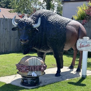 Schwabl's Restaurant - American Near Me - West Seneca, New York