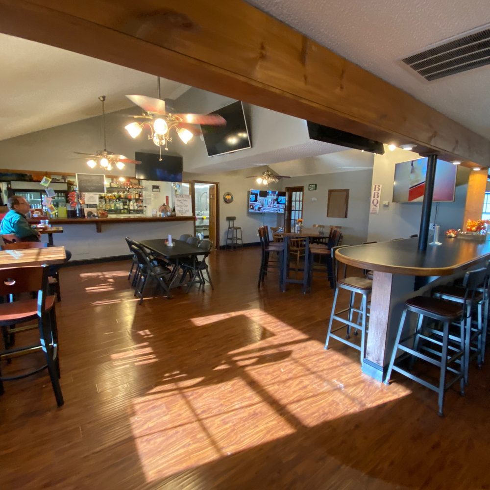 When you enter and walk a few feet you see the main dining area to the left. When you enter and walk a few feet you see the main dining area to the left.