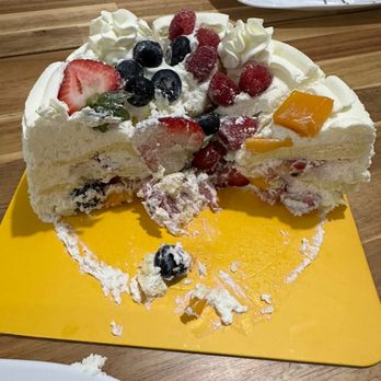 The Dough Cake and Pastry - Bakeries Near Me - Markham, Ontario