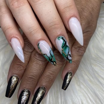 Nail Perfection II - Waxing Near Me - Canandaigua, New York