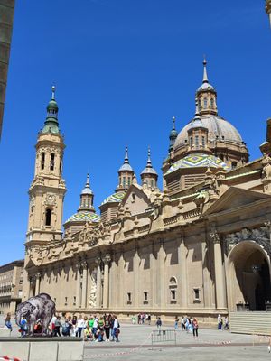 Cathedral-Basilica of Our Lady of the Pillar by null