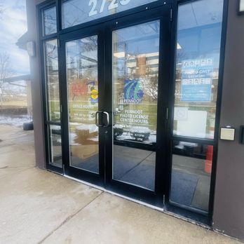 AAA Monroeville Insurance and Member Services - Entrance - Travel Services Near Me - Monroeville, Pennsylvania