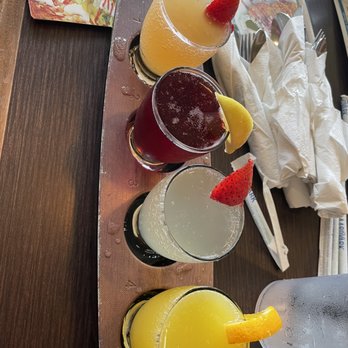 Broken Yolk Cafe - Mimosa flight - Breakfast & Brunch Near Me - Orange, California Broken Yolk Cafe - Mimosa flight - Breakfast & Brunch Near Me - Orange, California