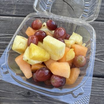 Gus's Drive In - Fresh Fruit - American Near Me - Los Angeles, California Gus's Drive In - Fresh Fruit - American Near Me - Los Angeles, California