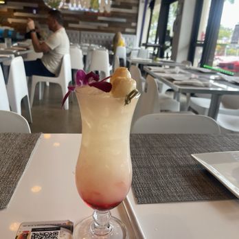 Dr Limon Ceviche Bar - Lychee flor de Jamaica is my favorite drink - Peruvian Near Me - Miami Lakes, Florida