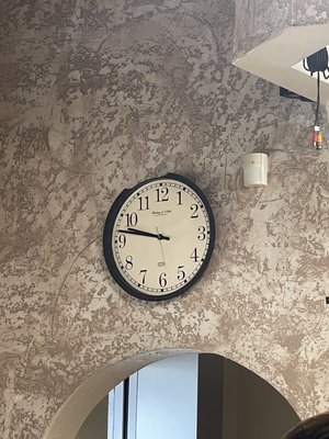 Benny's Bagels by null