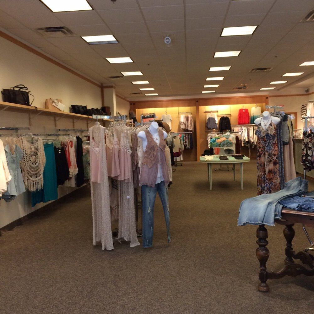 Stïl - Store - Women's Clothing Near Me - Spokane Valley, Washington