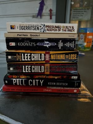 Little Red Book Shack by null