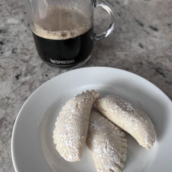 Guava Artisanal Latin Bakery - guava empanadas - my fav! - Desserts Near Me - Fairfax, Virginia Guava Artisanal Latin Bakery - guava empanadas - my fav! - Desserts Near Me - Fairfax, Virginia