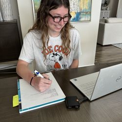 Educational Connections - One of our students editing her Common App essay with her coach