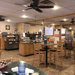 Crystal Bar & Grill - This busy little café has a little something for everyone.