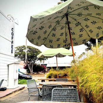 High Tide Coffee - Outdoor seating to relax and enjoy a cuppa! - Coffee Roasteries Near Me - Oceanside, California