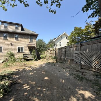 Y&B Landscaping & Tree Service - Landscaping Near Me - Ansonia, Connecticut Y&B Landscaping & Tree Service - Landscaping Near Me - Ansonia, Connecticut