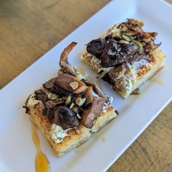 Sego Restaurant - Artichoke & Foraged Mushroom Toast | Instagram: @telephonesmoothie - New American Near Me - Kanab, Utah