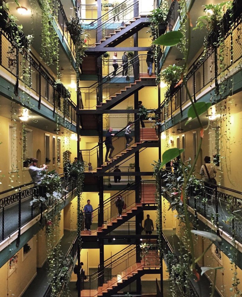 YALE APARTMENT 6565 S Yale Ave, Chicago, Illinois Apartments