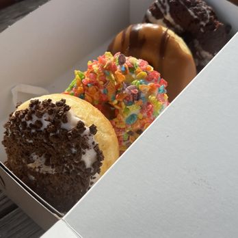 Freddy Donuts - Desserts Near Me - Fredericksburg, Virginia