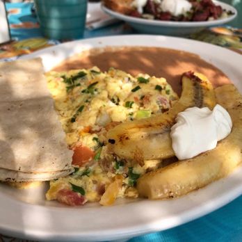 Tune-Up Cafe - Huevos el Salvadorenos - New Mexican Cuisine Near Me - Santa Fe, New Mexico Tune-Up Cafe - Huevos el Salvadorenos - New Mexican Cuisine Near Me - Santa Fe, New Mexico