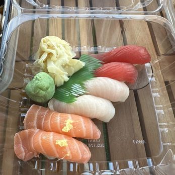 Nabuki - Nigiri assortment - Japanese Near Me - Hinsdale, Illinois